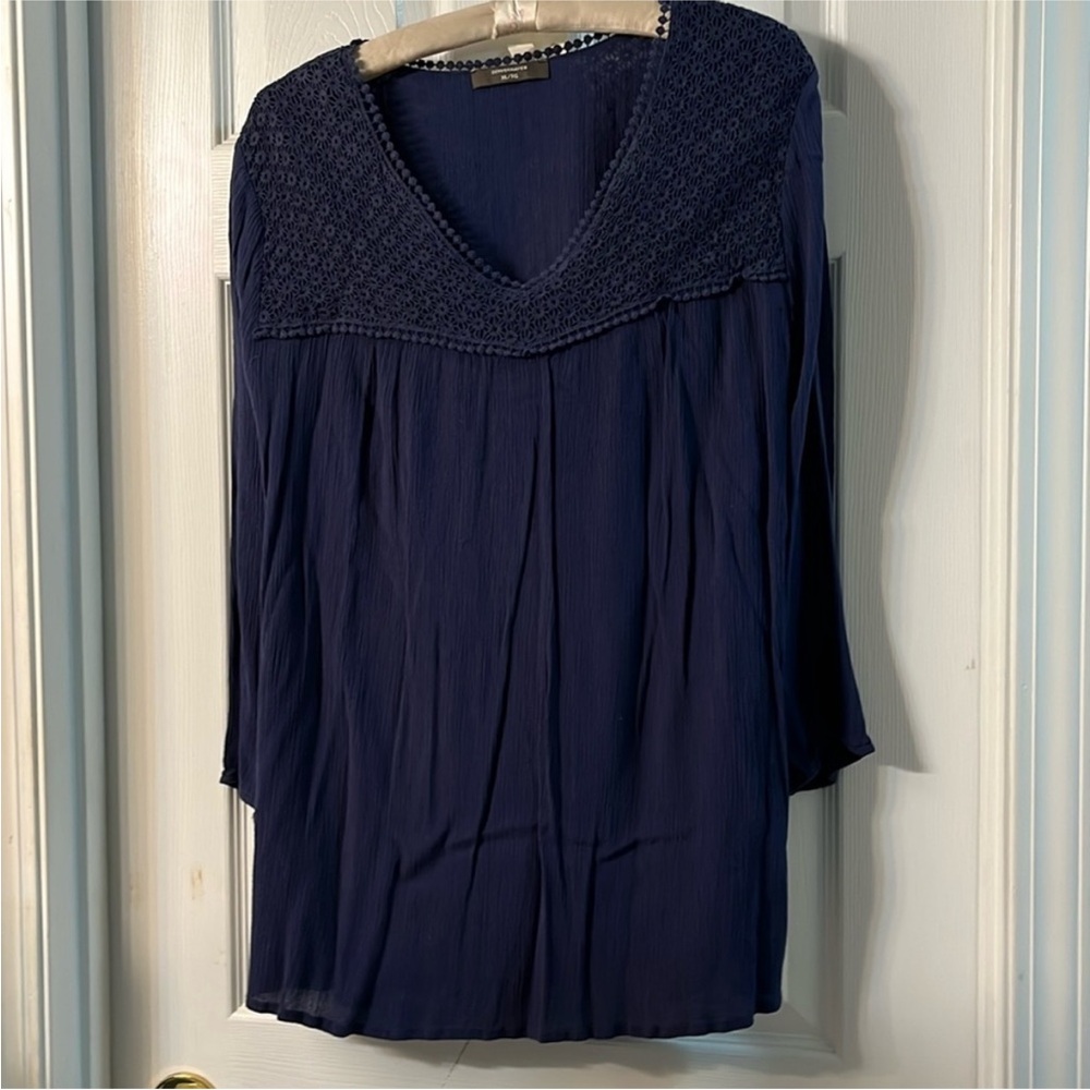 Women's Navy Blue Crochet Top